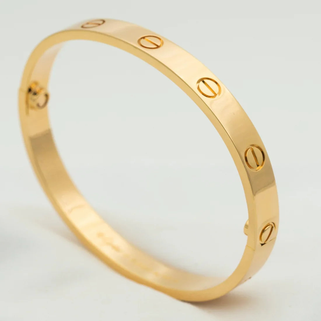 Elegant Screw Bangle Bracelet - Luxury Designer Style